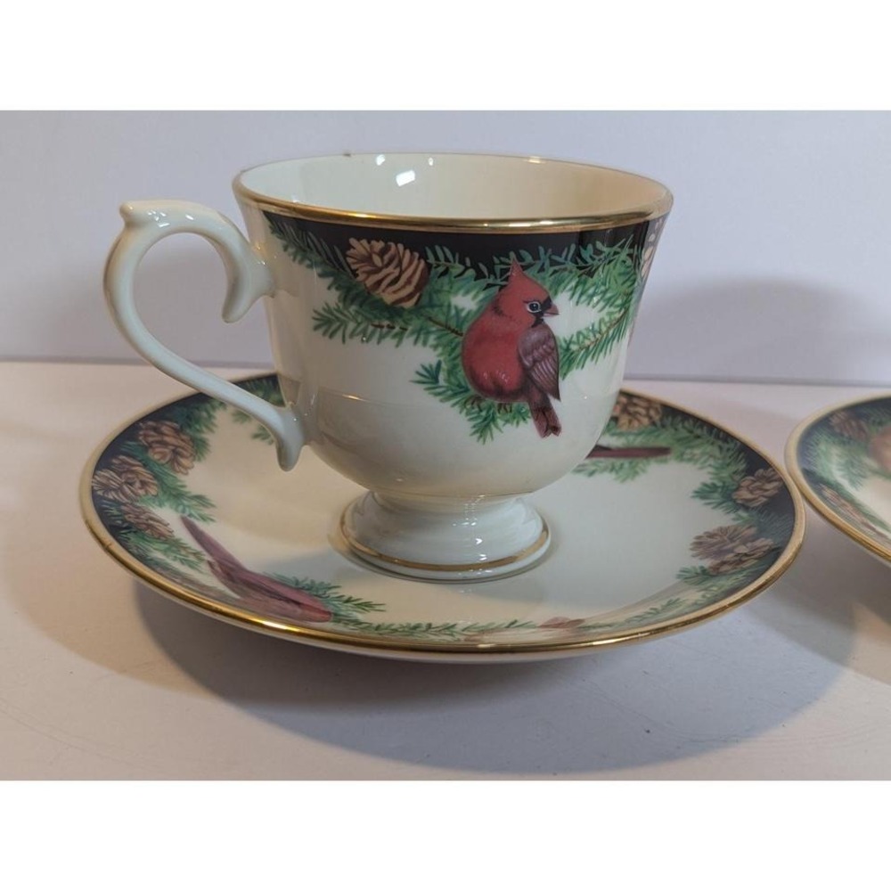Lenox Birds of America Cardinal Set of 2 Teacups & Saucers 1993 - Picture 2 of 8
